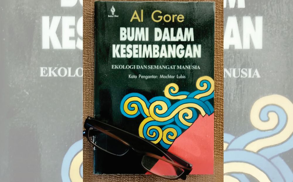 Resensi Buku: Bumi Dalam Keseimbangan - Ekologi dan Semangat Manusia