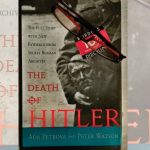Dari Buku The Death of Hitler Ketika Hitler Mati, Tetapi Misterinya Tidak